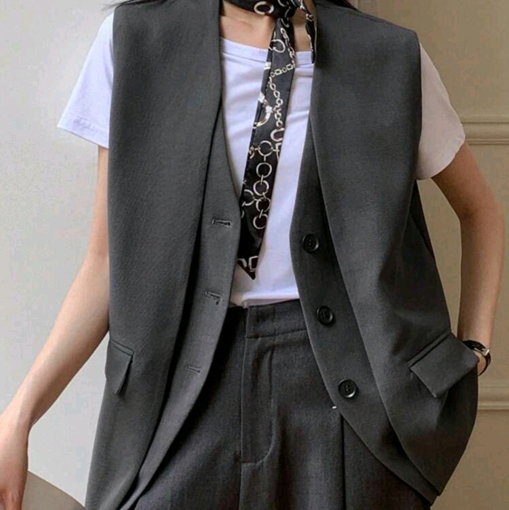 Women's Front Button Pocket Casual Sleeveless 2 In 1 Vest Blazer Fall/Winter